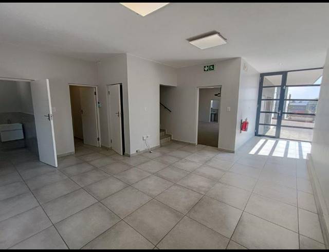 BUSINESS PROPERTY TO RENT IN HALFWAY HOUSE